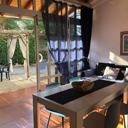 Sterlizia Apartment *